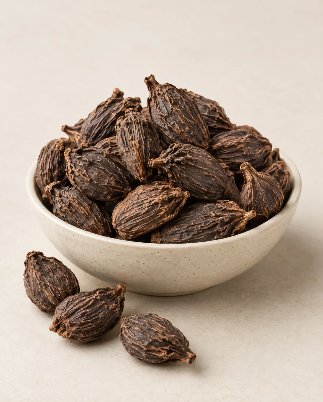 Black Cardamom (Badi Elaichi) — hero view (AI-generated)