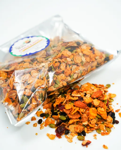 Mixed Flake and Nut Snack