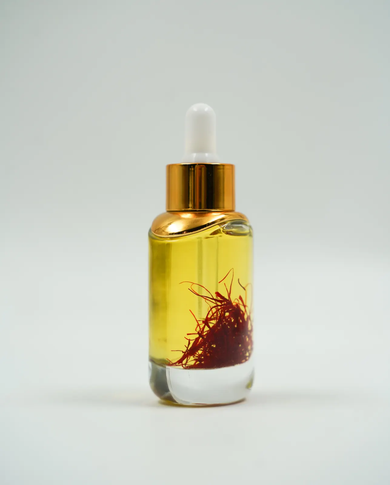 Saffron Oil